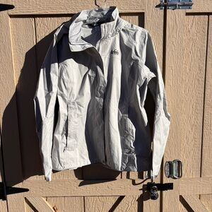 Women's XL REI Co-op Rainier Rain Jacket Parka Beachstone Gray Peak 2.5L Shell